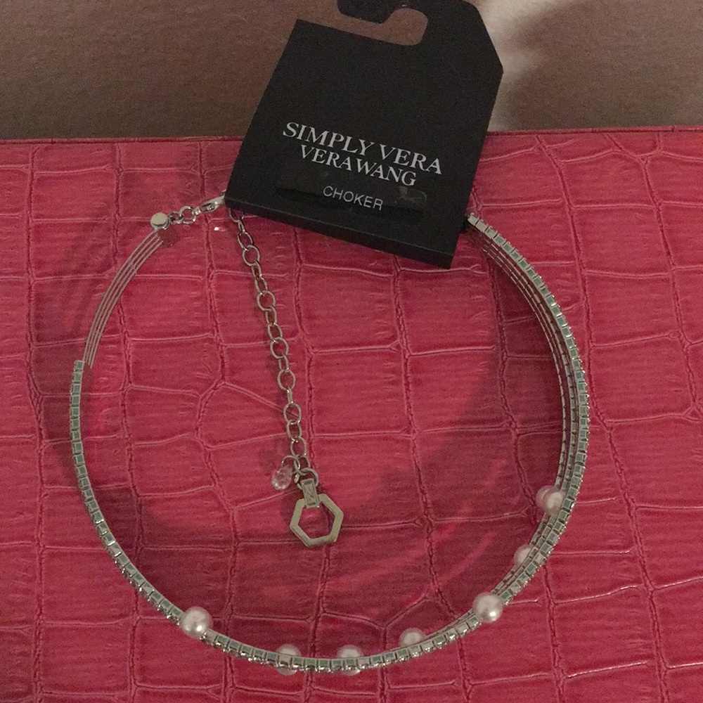 Vera wang choker - Picture 2 of 2